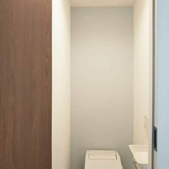 洗面所とトイレ