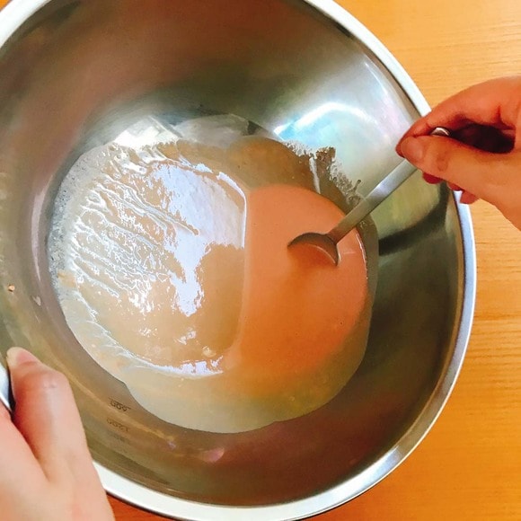 ボウルにAを混ぜ合わせる。