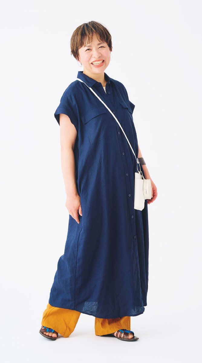 50代・152cmの読者モデルが着用