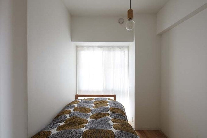 内装のみ変更した寝室