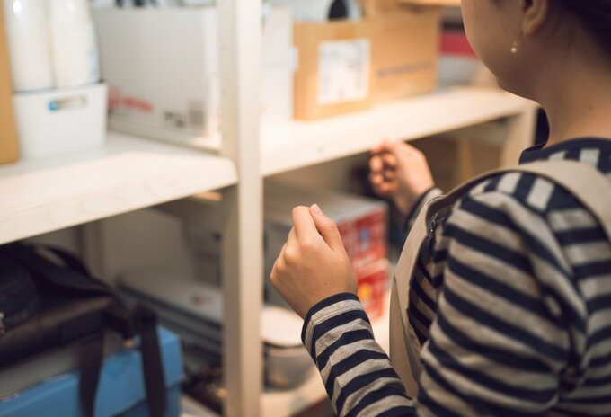 持ちすぎる女性