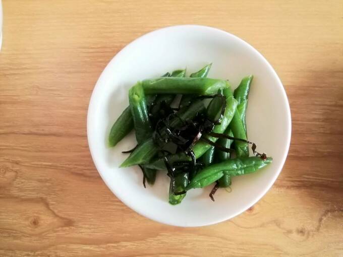 冷凍インゲンの塩昆布あえ