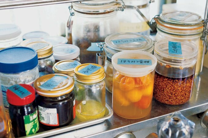 ビンにラベリング