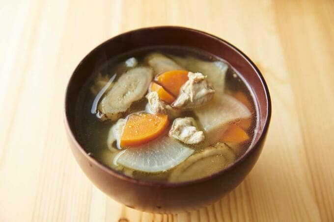 肉入り根菜汁