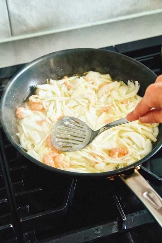 新タマネギたっぷりチヂミの調理過程