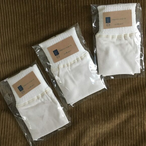 すべすべ素材が心地よいです