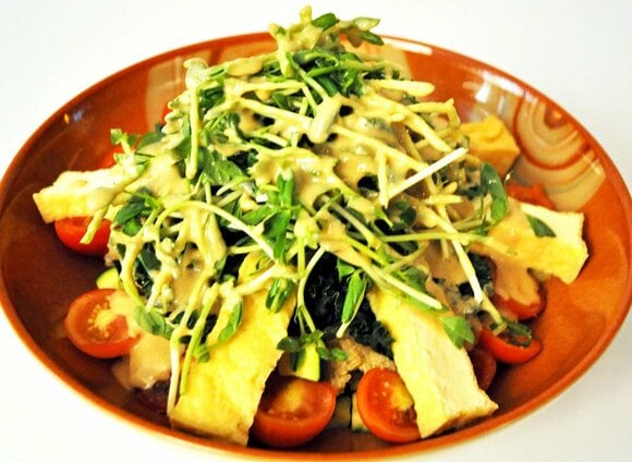 サラダ丼風のワンプレート