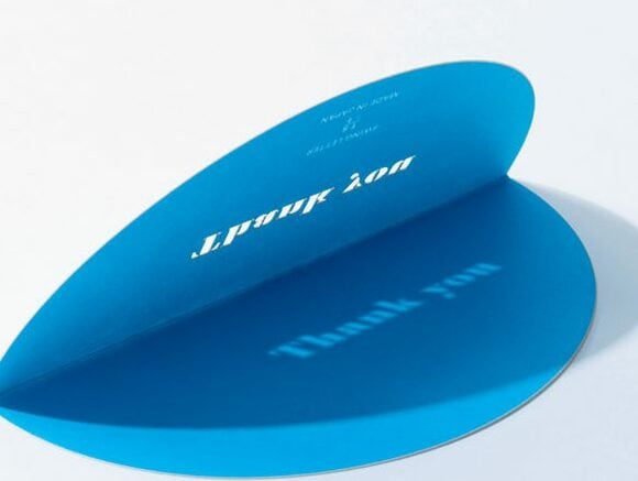 ゆらゆら揺れるグリーティングカード