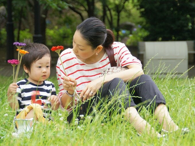 女性と子ども