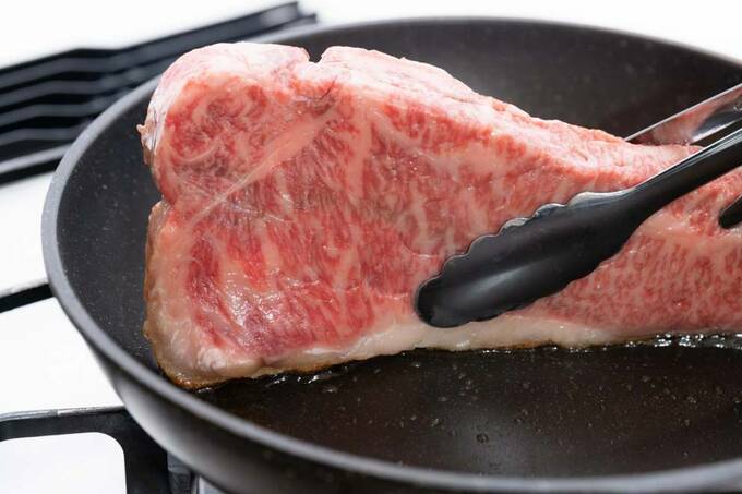 脂身から焼く