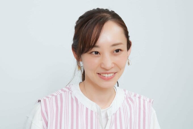 女性