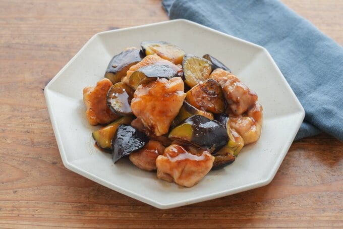 鶏肉とナスの炒めもの