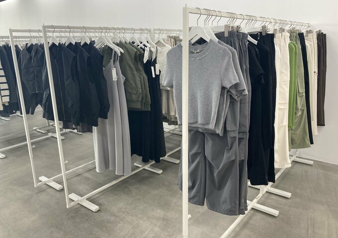 GUの試着会の様子