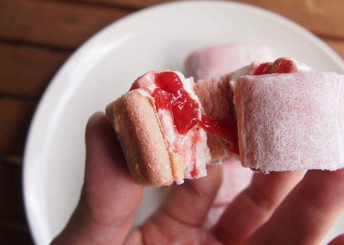 もち食感ロールの中身