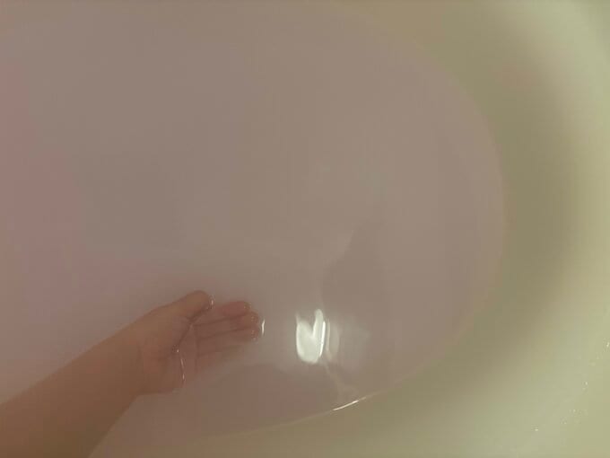 まろやかな乳白の湯色が気分をよくしてくれます