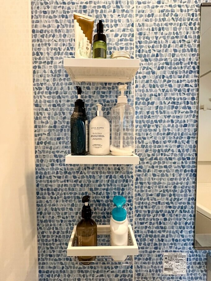 浴室の棚