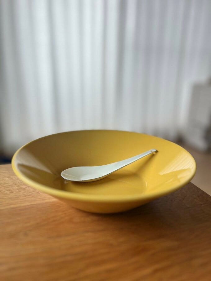 スープ皿とれんげ