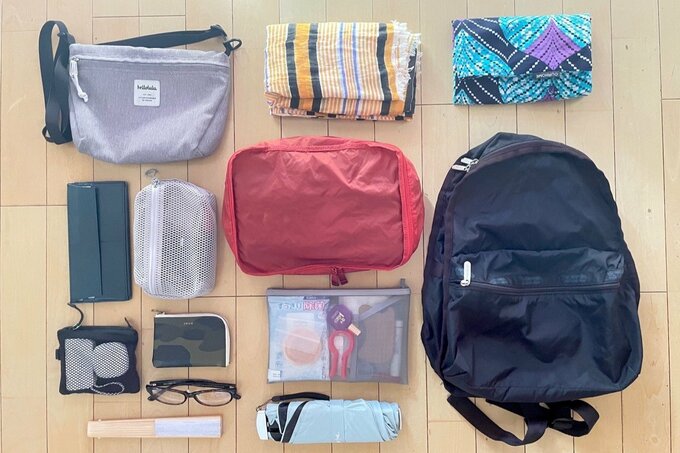 荷物をできるだけコンパクトにするために、中身をコンパクトに