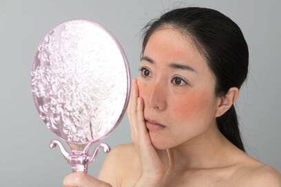 マスク生活で肌荒れ、紫外線でうっかり日やけ…肌を守る食べ物は？