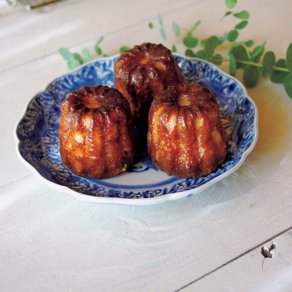 和ものの器は洋菓子を合わせるとおしゃれ