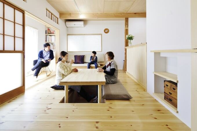 古材を生かして、快適な二世帯