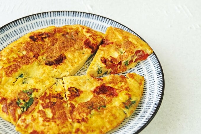 トマトと青じそのオムレツ