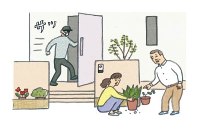 玄関外に出ている間に自宅に侵入されるイラスト