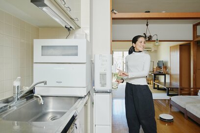 便利家電“三種の神器”活用で暮らしがグンとラクに。「ロボット掃除機は安くても十分！」