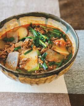 牛肉とキムチは腸活に効果抜群。ピリ辛で食欲増進スープ