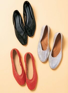 プロ目線で選ぶGU！涼しげ素材のフラットシューズやゆったりワンピ