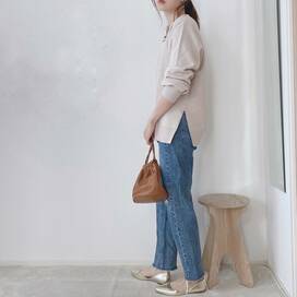 GUの1990円ニットが着心地もっちりで最高。お尻が隠れて体型カバーも