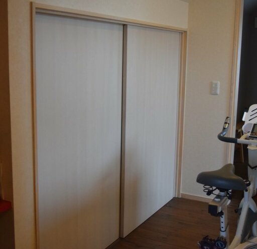 2階の廊下にある収納スペース