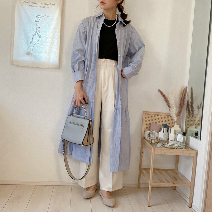 シャツワンピを羽織って爽やかに