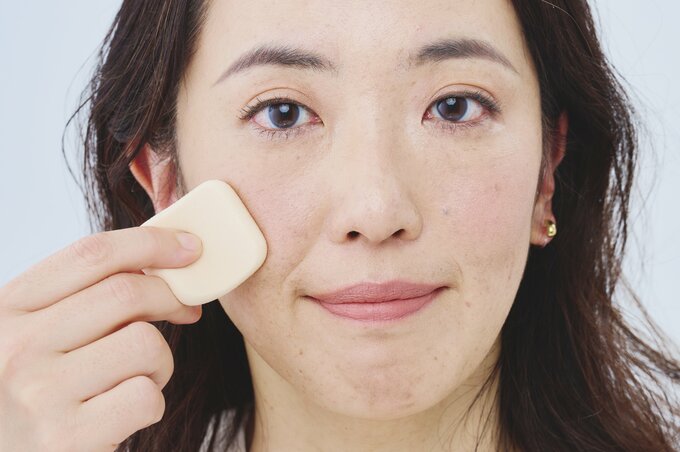 肌悩みに合った成分入りのベースを選ぶ