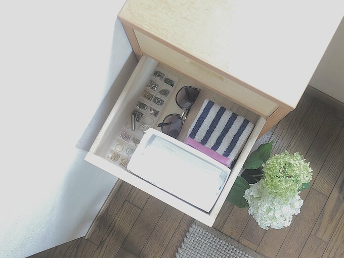 マスクやハンカチも玄関に収納