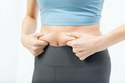 40代からでもおなかがへこむと評判。「つまぷる」でウエストマイナス9センチ