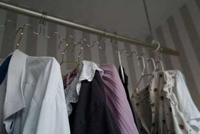 面倒な洗濯をもっとラクに。あえて「分ける」だけで干すもしまうも短時間化