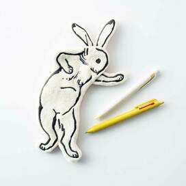 来年の干支「ウサギ」グッズが盛りだくさん。あの国宝のウサギもグッズ化！？