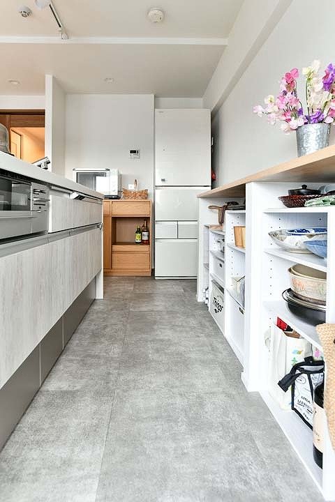 ふたりがぶつからない広めの通路