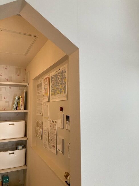 キッチンからニッチを覗いたところ