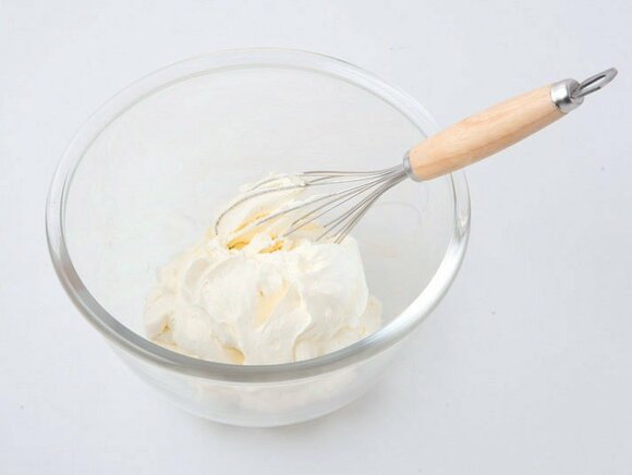 泡立ててバターに