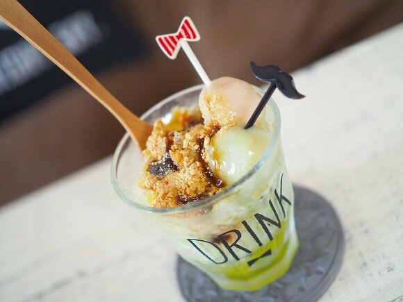 白玉や、トッピング用ヨーグルトなど種類も豊富にそろっていまます。