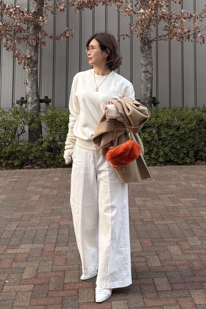 ホワイトのコーディネート