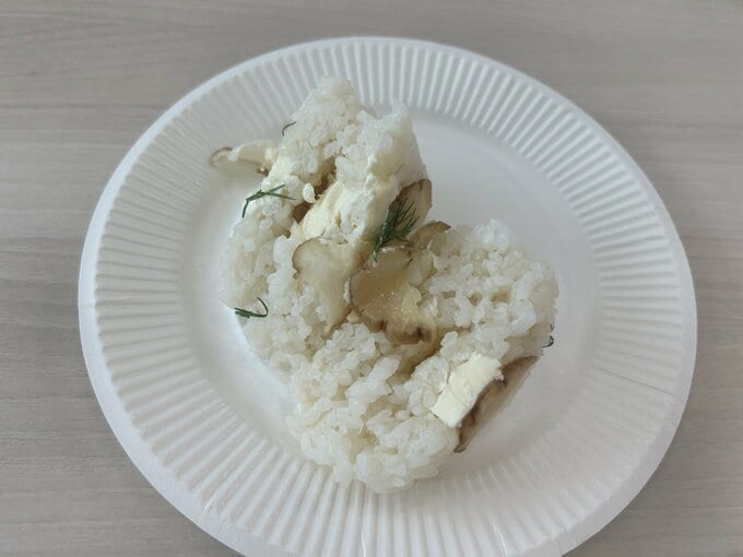 いぶりがっこ　割る