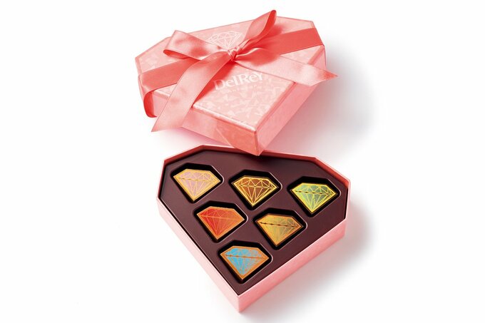 きらめく宝石モチーフアイテムを5つ紹介！