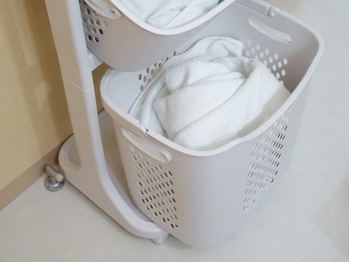 バスタオル入れ