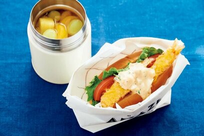 市販おかずで簡単豪華。絶品ソースが決め手のエビフライサンド弁当