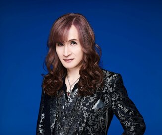 THE ALFEE・高見沢さんの「続きが気になる」漫画。『ハガレン』作者の新作ファンタジー