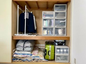 築47年の小さな団地。押し入れの布団や靴のから箱を捨てて「7割収納」に