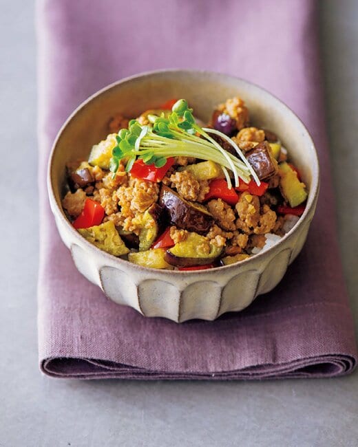 ナスのそぼろご飯